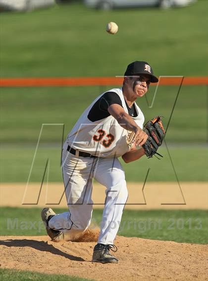 Thumbnail 3 in Highland @ Marlboro Central photogallery.