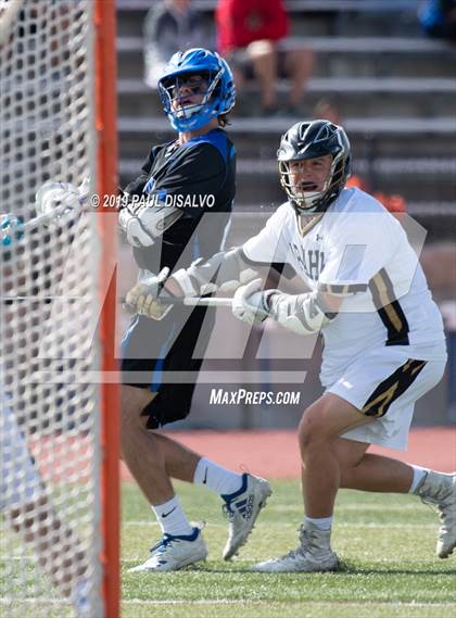 Thumbnail 1 in Highlands Ranch vs. Arapahoe  (CHSAA 5A Quarter-Final) photogallery.