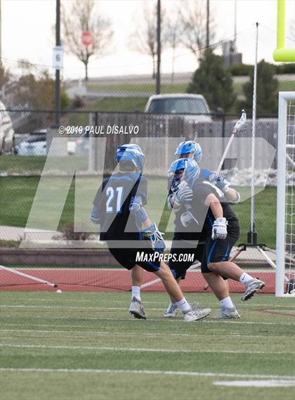 Thumbnail 2 in Highlands Ranch vs. Arapahoe  (CHSAA 5A Quarter-Final) photogallery.