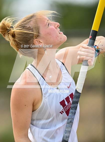 Thumbnail 3 in Bridgeland High School Invitational photogallery.