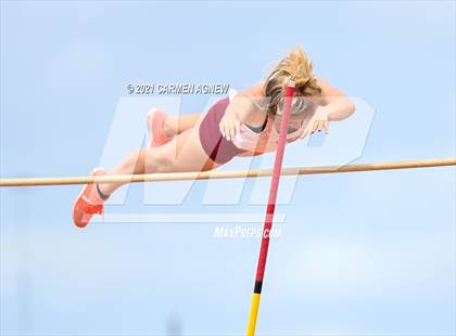Thumbnail 1 in Bridgeland High School Invitational photogallery.