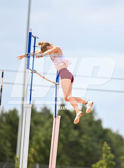 Thumbnail 2 in Bridgeland High School Invitational photogallery.