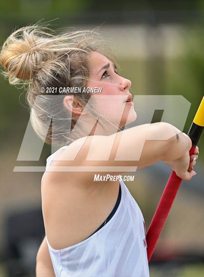Thumbnail 1 in Bridgeland High School Invitational photogallery.
