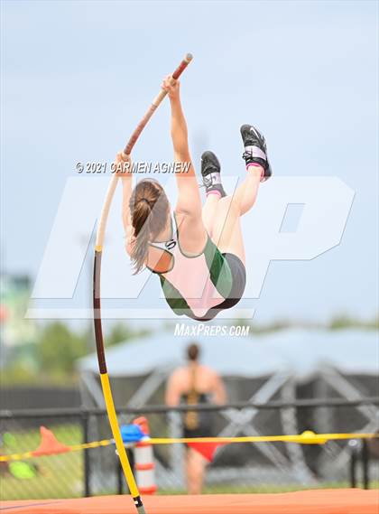 Thumbnail 2 in Bridgeland High School Invitational photogallery.