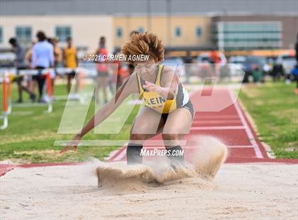 Thumbnail 1 in Bridgeland High School Invitational photogallery.