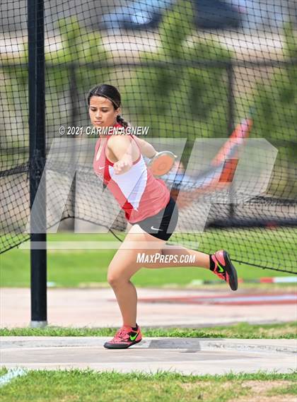 Thumbnail 2 in Bridgeland High School Invitational photogallery.