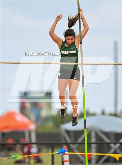 Thumbnail 1 in Bridgeland High School Invitational photogallery.