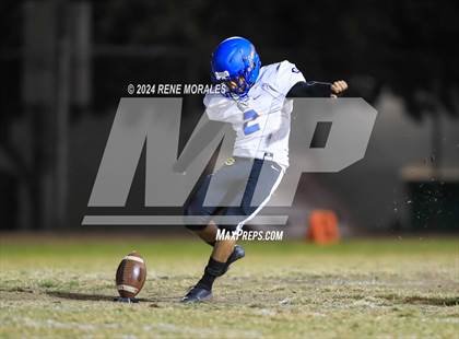Thumbnail 2 in Crenshaw vs Eagle Rock (CIF LACS D1 Rnd 1 Playoff) photogallery.