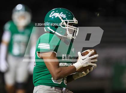 Thumbnail 1 in Crenshaw vs Eagle Rock (CIF LACS D1 Rnd 1 Playoff) photogallery.
