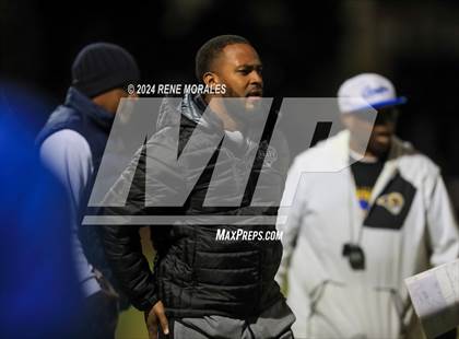 Thumbnail 3 in Crenshaw vs Eagle Rock (CIF LACS D1 Rnd 1 Playoff) photogallery.
