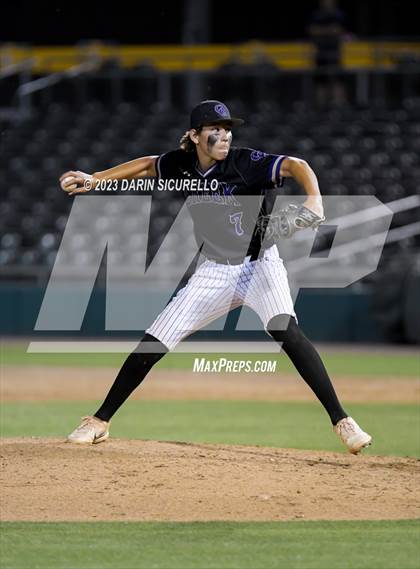 Thumbnail 2 in Queen Creek vs Basha (AIA 6A Semifinal) photogallery.