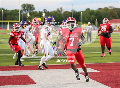 Thumbnail 2 in Guerin Catholic @ Pike photogallery.