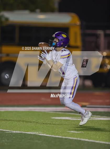 Thumbnail 3 in Guerin Catholic @ Pike photogallery.