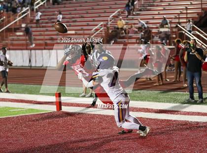 Thumbnail 3 in Guerin Catholic @ Pike photogallery.