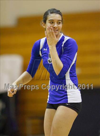 Thumbnail 3 in Liberty @ Grandview (Class 5A Region B Playoff) photogallery.