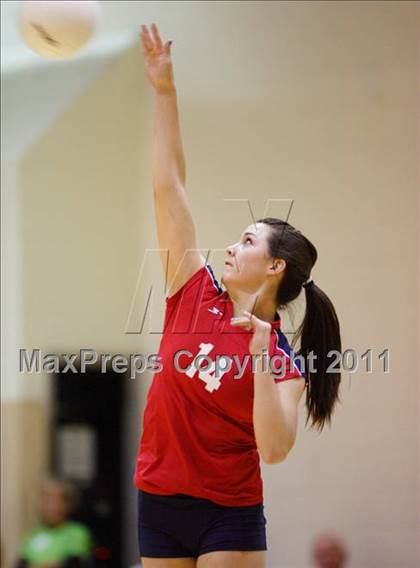 Thumbnail 2 in Liberty @ Grandview (Class 5A Region B Playoff) photogallery.