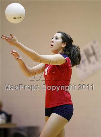 Thumbnail 2 in Liberty @ Grandview (Class 5A Region B Playoff) photogallery.