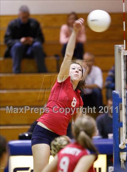 Thumbnail 2 in Liberty @ Grandview (Class 5A Region B Playoff) photogallery.