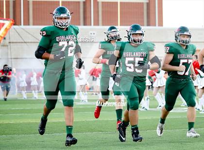 Thumbnail 3 in The Woodlands vs Aguilas MX Prep Mexico photogallery.