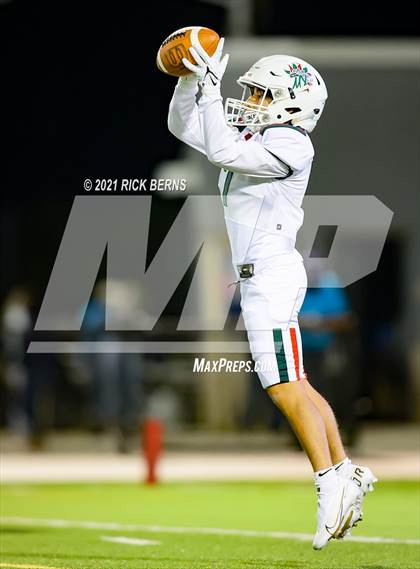 Thumbnail 2 in The Woodlands vs Aguilas MX Prep Mexico photogallery.