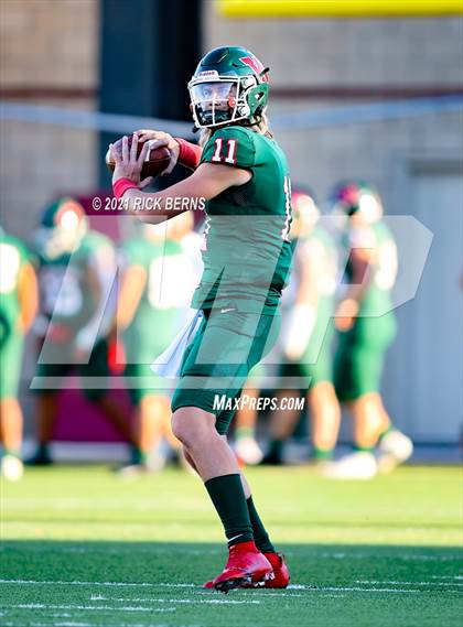 Thumbnail 3 in The Woodlands vs Aguilas MX Prep Mexico photogallery.