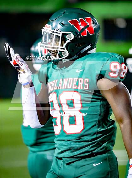 Thumbnail 1 in The Woodlands vs Aguilas MX Prep Mexico photogallery.