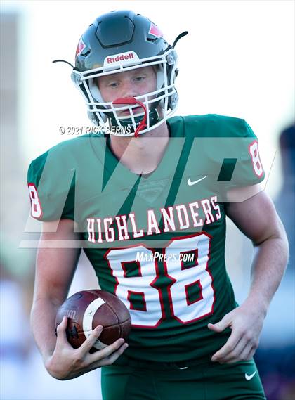 Thumbnail 3 in The Woodlands vs Aguilas MX Prep Mexico photogallery.