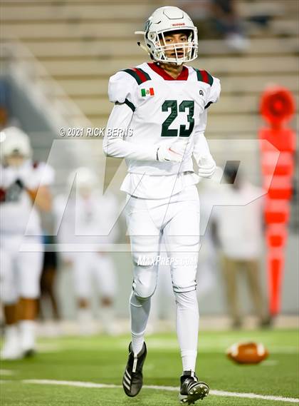 Thumbnail 3 in The Woodlands vs Aguilas MX Prep Mexico photogallery.