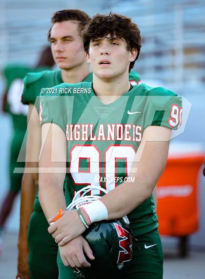 Thumbnail 2 in The Woodlands vs Aguilas MX Prep Mexico photogallery.