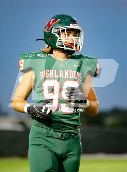 Thumbnail 1 in The Woodlands vs Aguilas MX Prep Mexico photogallery.