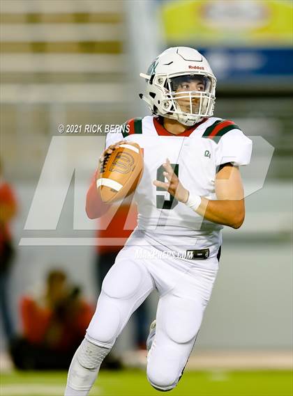 Thumbnail 3 in The Woodlands vs Aguilas MX Prep Mexico photogallery.