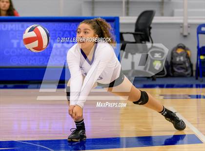 Thumbnail 1 in Warren vs Boerne (NISD Tournament) photogallery.