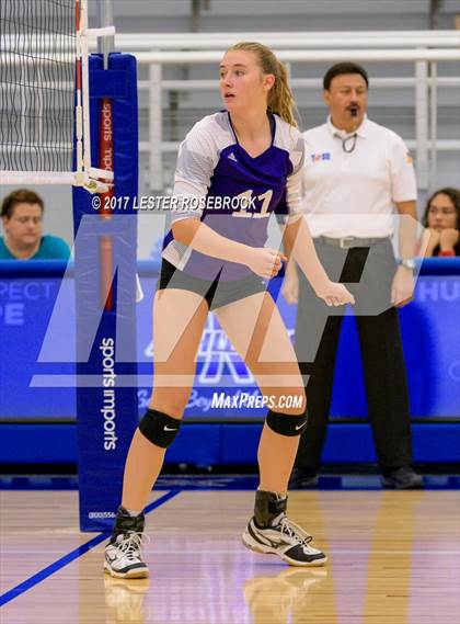 Thumbnail 2 in Warren vs Boerne (NISD Tournament) photogallery.