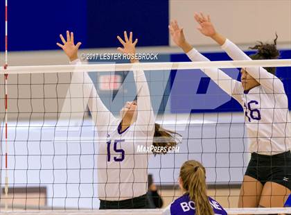 Thumbnail 2 in Warren vs Boerne (NISD Tournament) photogallery.