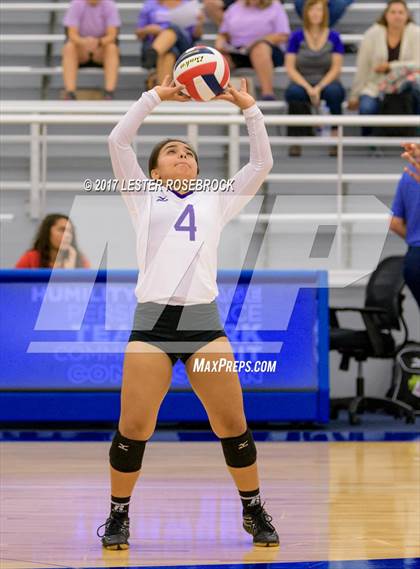 Thumbnail 1 in Warren vs Boerne (NISD Tournament) photogallery.