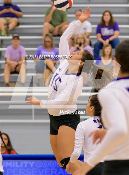 Thumbnail 3 in Warren vs Boerne (NISD Tournament) photogallery.