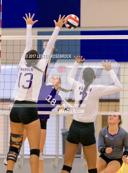 Thumbnail 2 in Warren vs Boerne (NISD Tournament) photogallery.