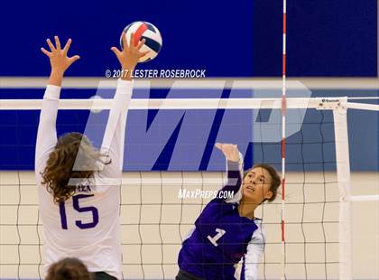Thumbnail 1 in Warren vs Boerne (NISD Tournament) photogallery.
