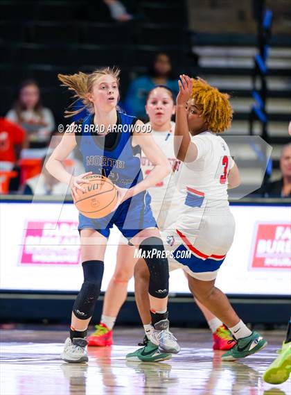 Thumbnail 2 in Southeast Alamance vs North Wilkes (NCHSAA 2A Final) photogallery.