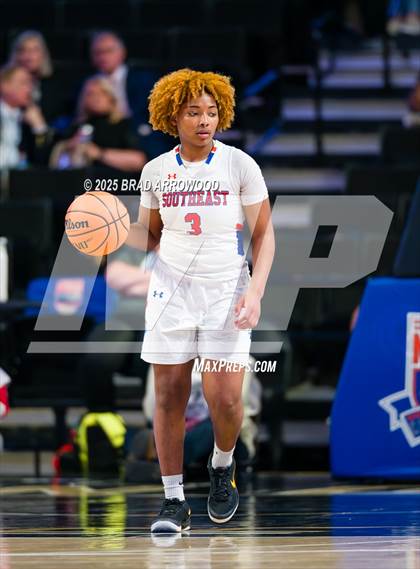 Thumbnail 3 in Southeast Alamance vs North Wilkes (NCHSAA 2A Final) photogallery.