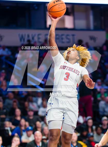 Thumbnail 1 in Southeast Alamance vs North Wilkes (NCHSAA 2A Final) photogallery.