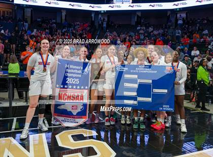 Thumbnail 3 in Southeast Alamance vs North Wilkes (NCHSAA 2A Final) photogallery.
