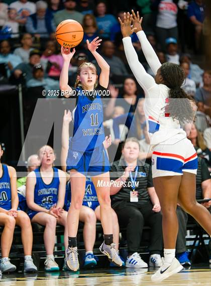 Thumbnail 1 in Southeast Alamance vs North Wilkes (NCHSAA 2A Final) photogallery.