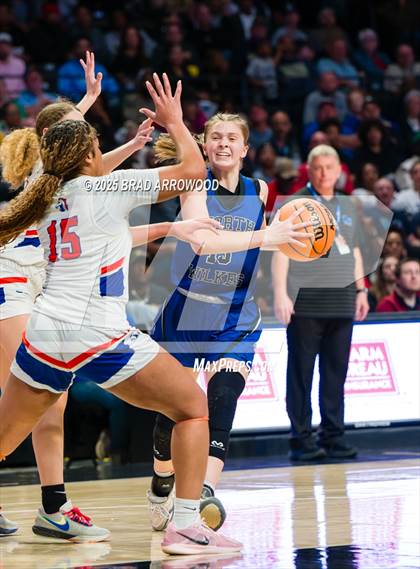 Thumbnail 2 in Southeast Alamance vs North Wilkes (NCHSAA 2A Final) photogallery.
