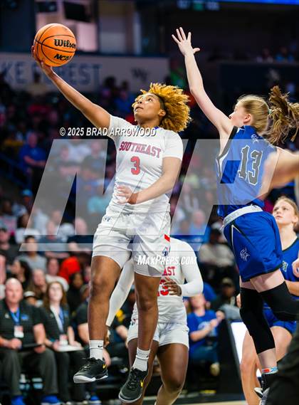 Thumbnail 2 in Southeast Alamance vs North Wilkes (NCHSAA 2A Final) photogallery.