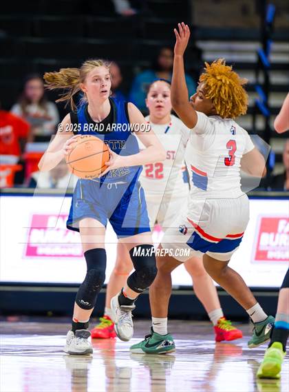 Thumbnail 1 in Southeast Alamance vs North Wilkes (NCHSAA 2A Final) photogallery.