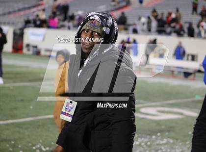 Thumbnail 3 in Midland vs. Strong (AAA 8 Man Final) photogallery.