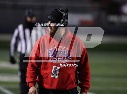Thumbnail 3 in Midland vs. Strong (AAA 8 Man Final) photogallery.