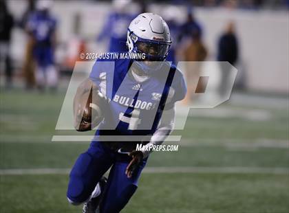 Thumbnail 3 in Midland vs. Strong (AAA 8 Man Final) photogallery.