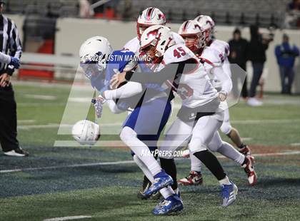 Thumbnail 1 in Midland vs. Strong (AAA 8 Man Final) photogallery.